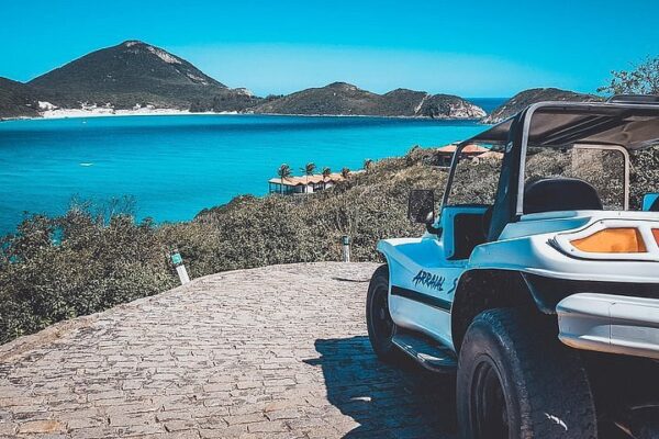 Aluguel de Buggy em Búzios – Explore a Cidade com Liberdade e Aventura 🚗💨