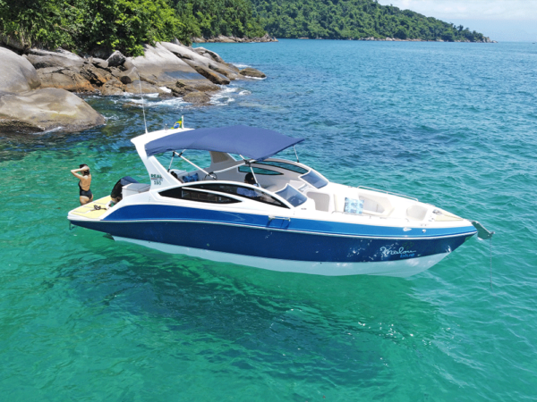 Aluguel de Lancha em Cabo Frio – Para Não Habilitados, com Marinheiro Disponível 🚤🌊